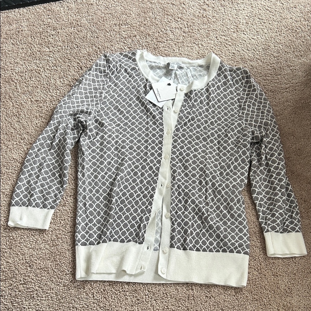 Halogen Gray and Cream Cardigan